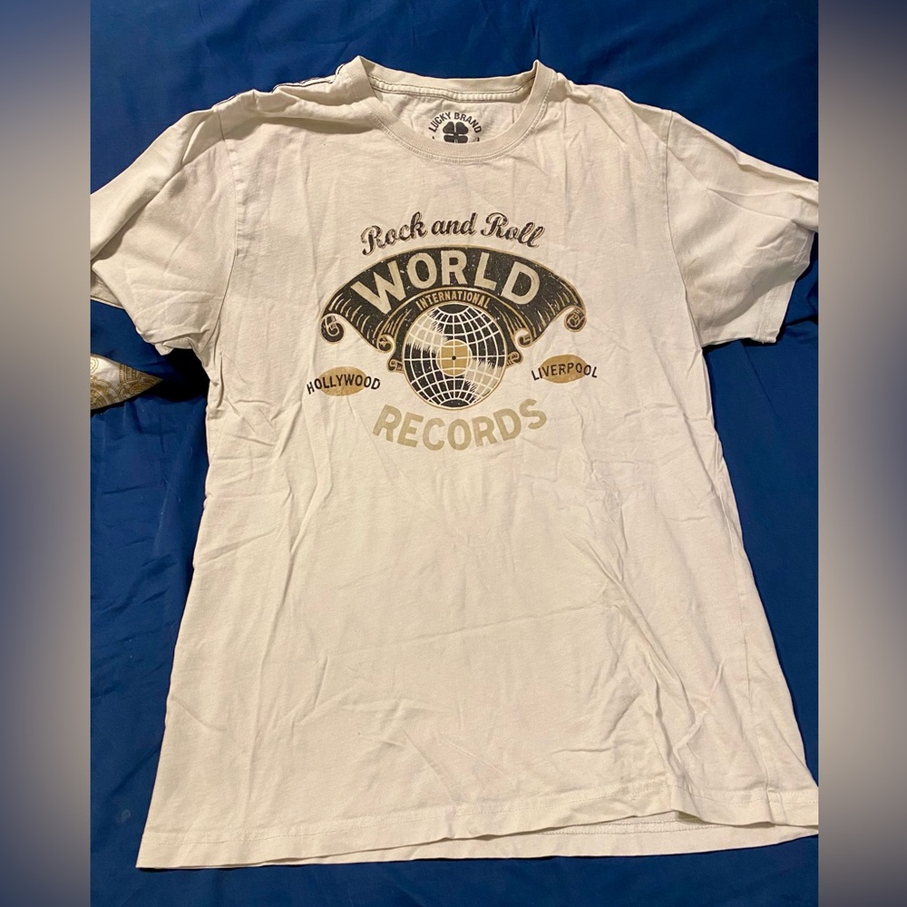 Lucky Brand Graphic t